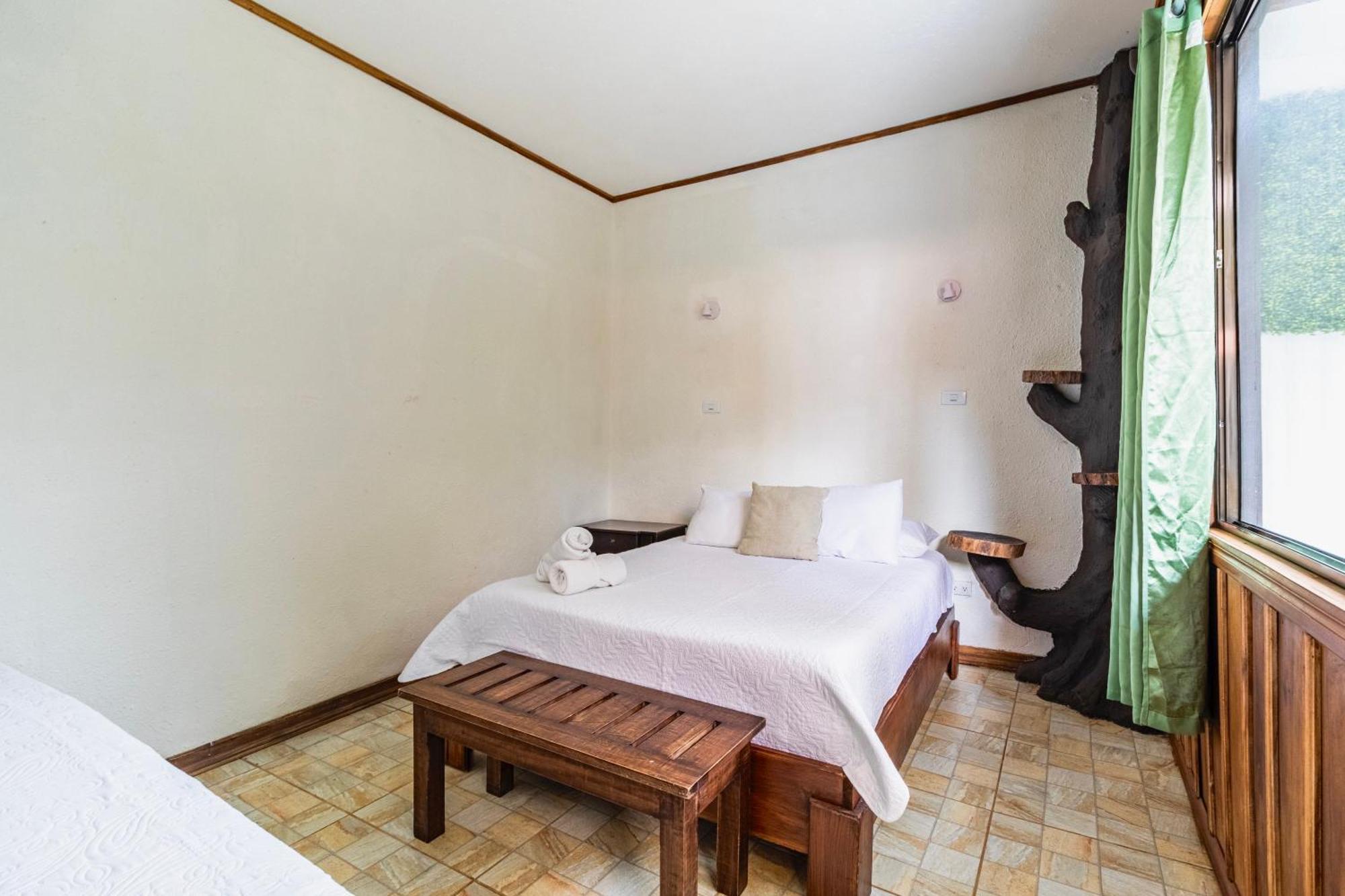 Montefresco Boutique Hostel Monteverde Exterior photo